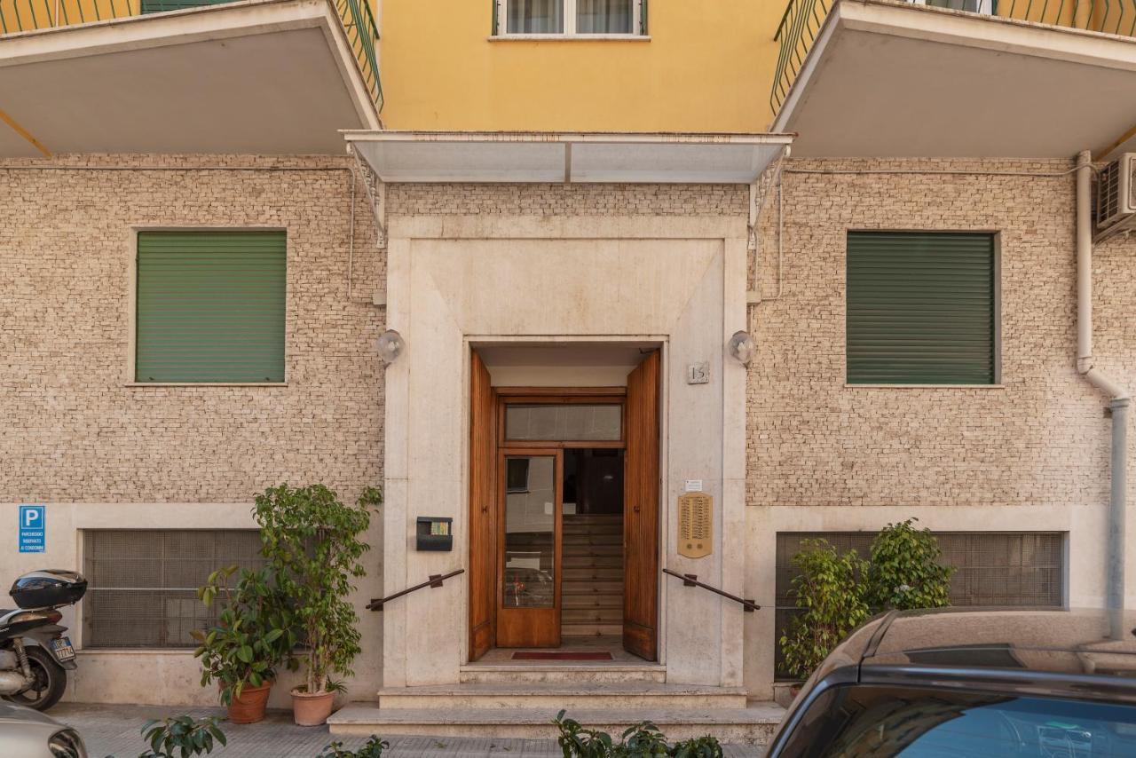 Vaticano & San Pietro Balcony Apartment Рим Экстерьер фото